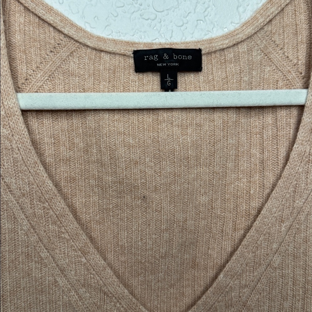 Rag & Bone Mitchell 100% Merino Wool V Neck Ribbed Sweater Oat Large - Picture 4 of 7
